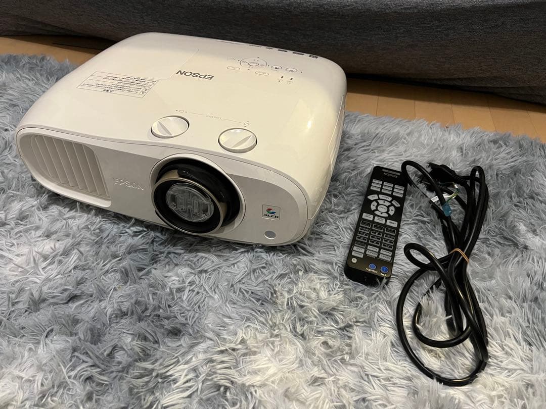 【だい】Epson EH-TW7100