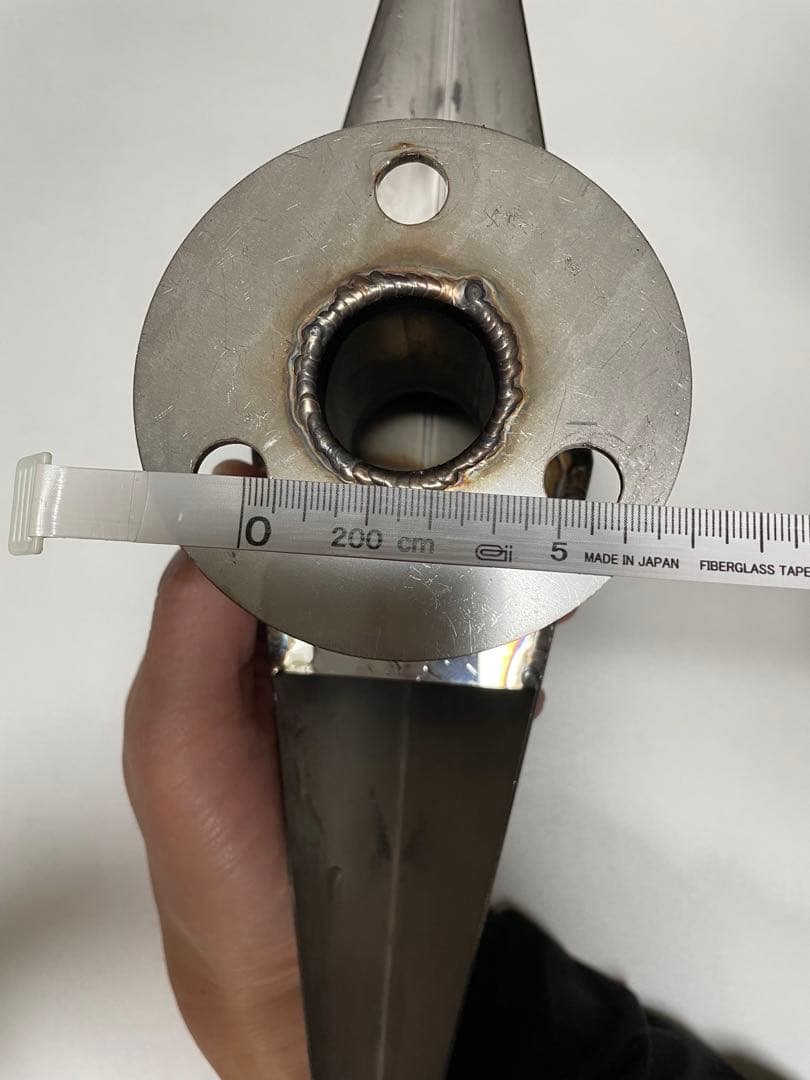 鏡面ステンレス製　中型車用17.5インチ　ホイール一文字スピンナー