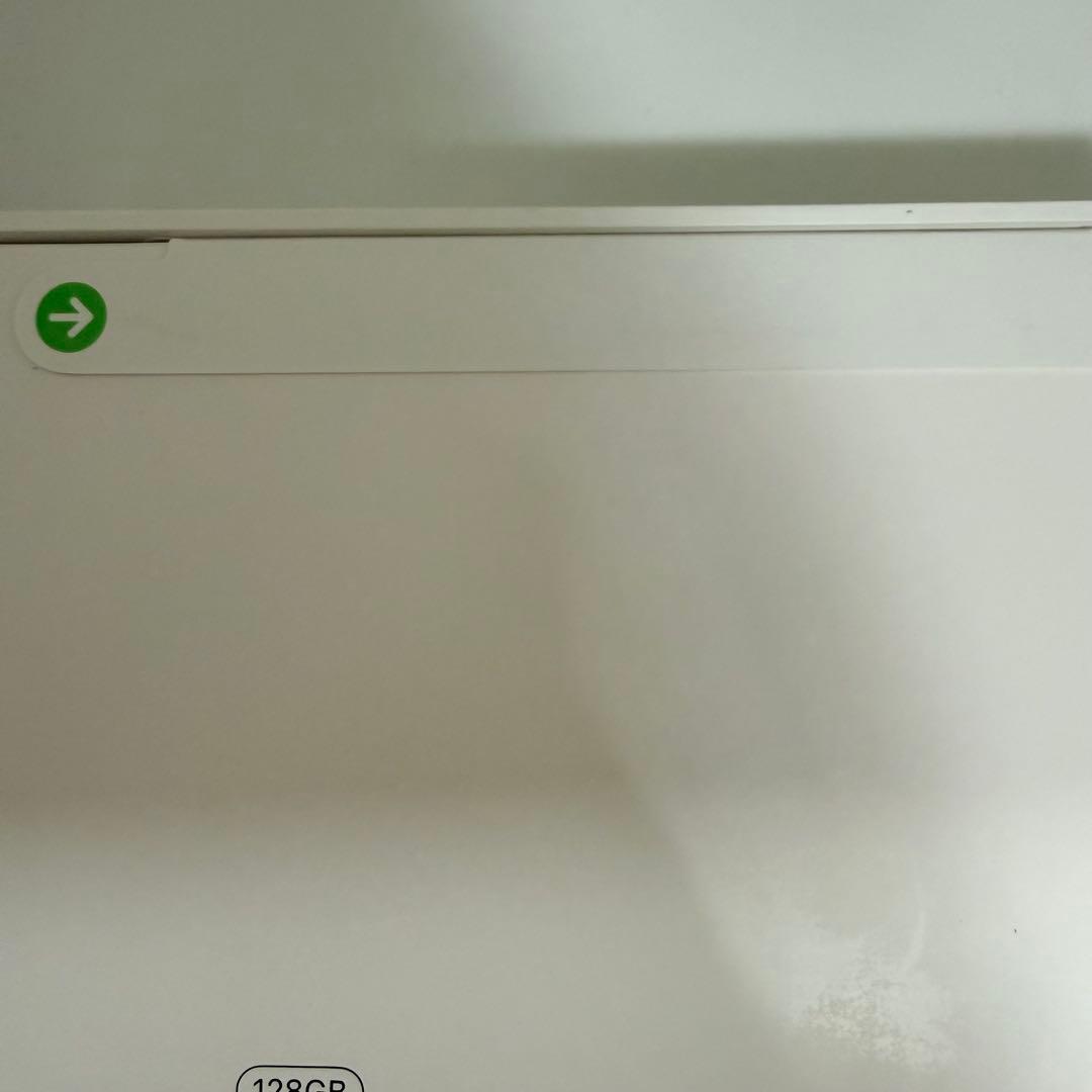 新品未開封 iPad A16 11世代 128GB Wi-Fi シルバー