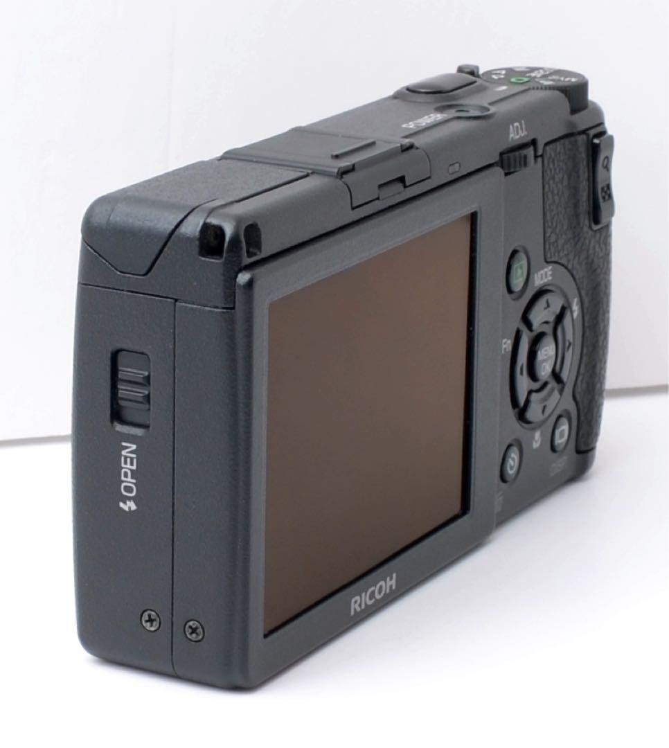 S数約3400回！RICOH GR DIGITAL Ⅱ★美品★転送可★付属品多数