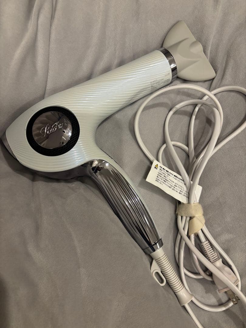 リファ ビューテック ヘアドライヤー 2022年製