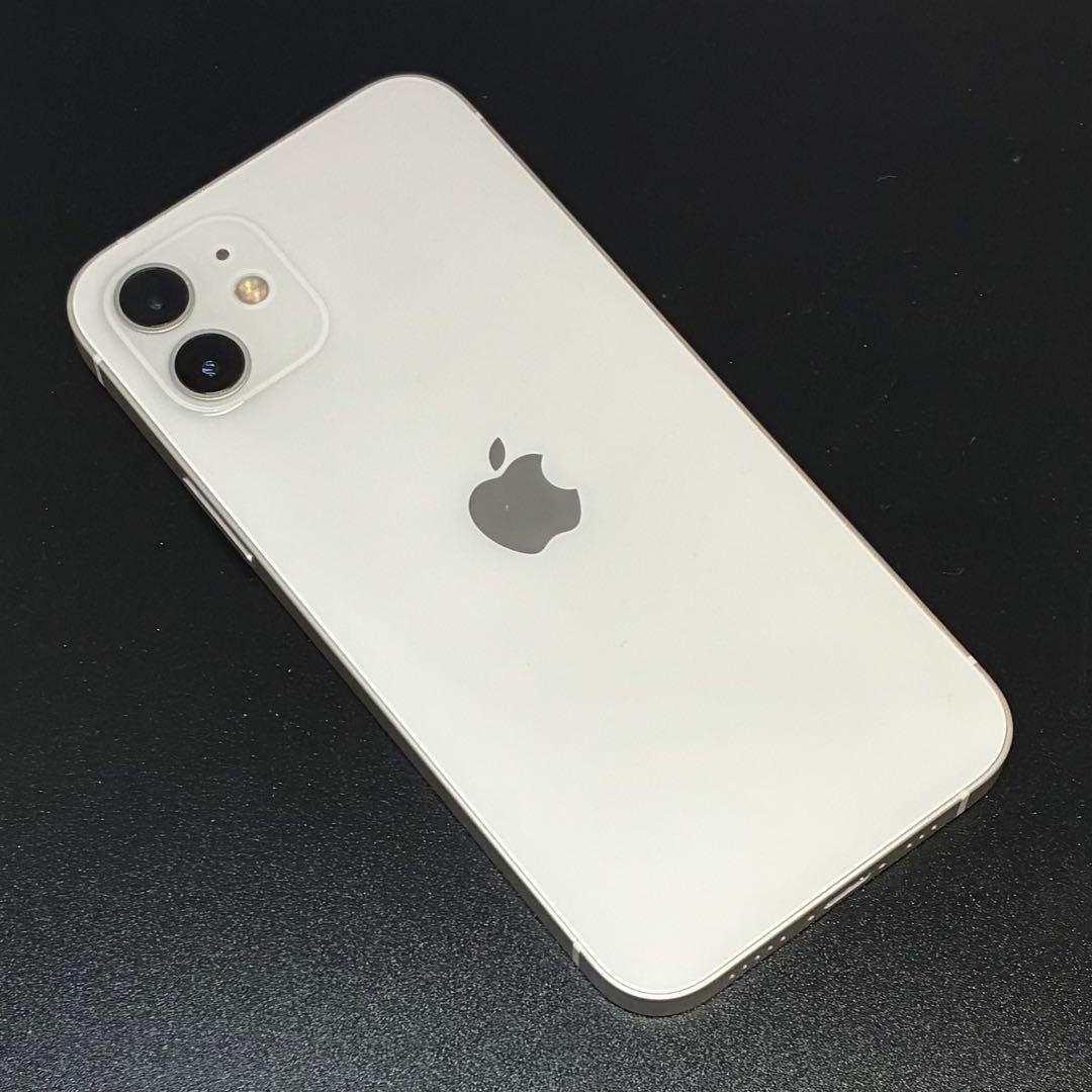 M18【電池新品　100％表示】 iPhone 12　256GB　ホワイト