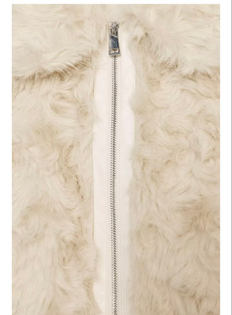 完売品⭐︎ZARA フェイクファーボンバージャケット S エクリュ