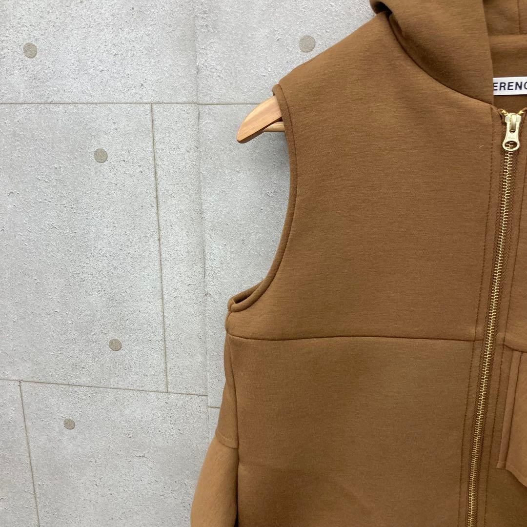 HERENCIA ヘレンチア フリルベスト ノースリーブ フード 38 茶