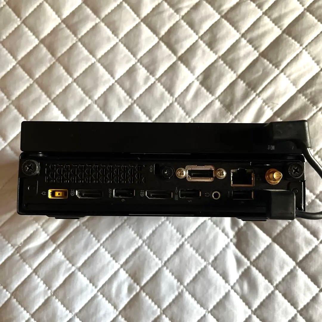 ピ*ス様 LenovoThinkCentre M715q【DVDドライブ付】【R