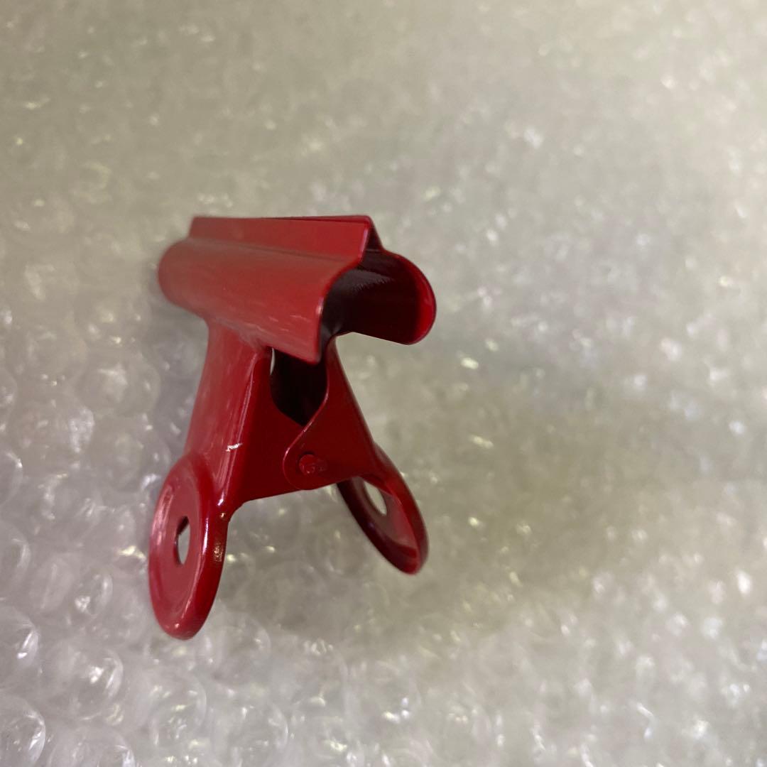 海外ツアー限定PEACEMINUSONE クリップ 赤 ジヨン gdragon