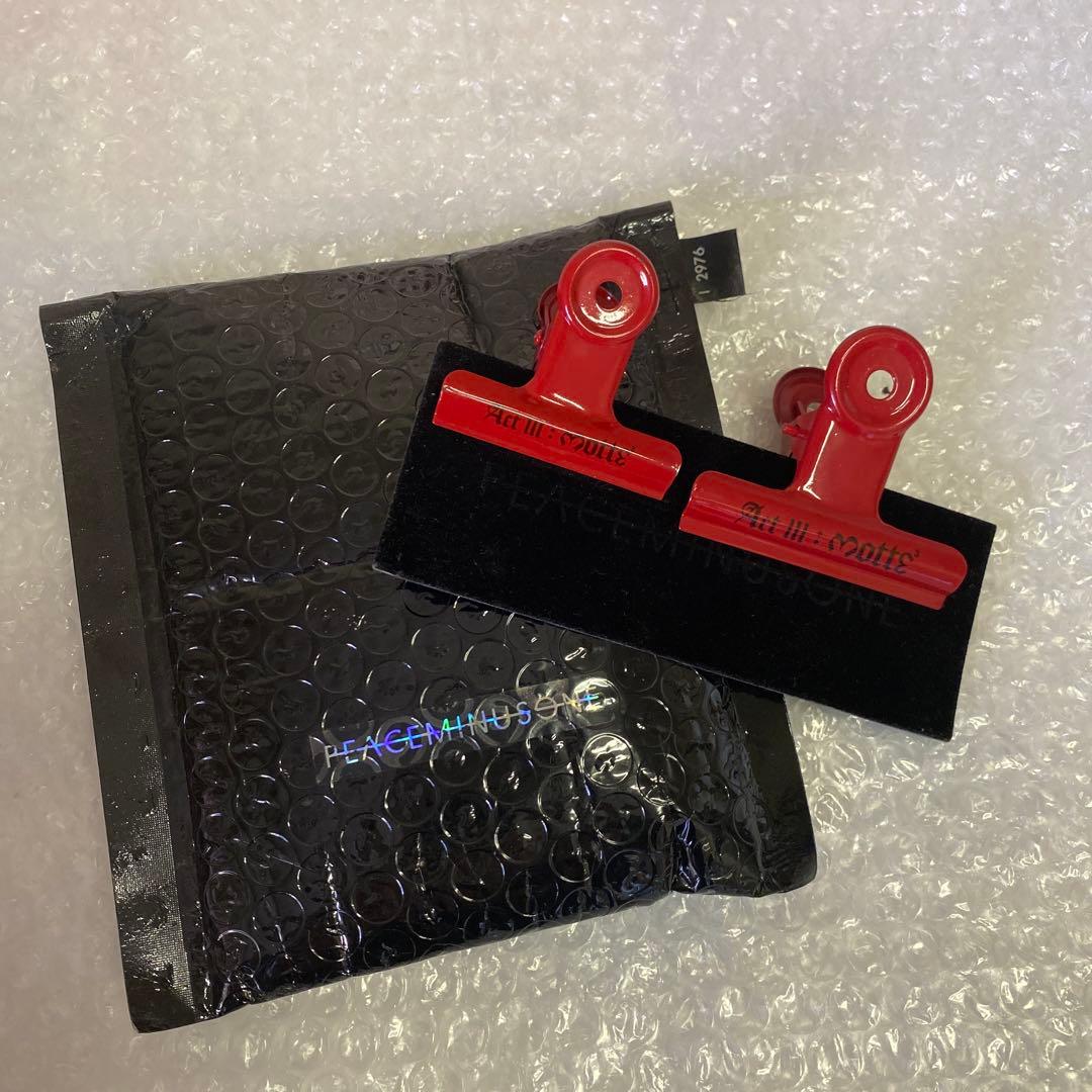 海外ツアー限定PEACEMINUSONE クリップ 赤 ジヨン gdragon