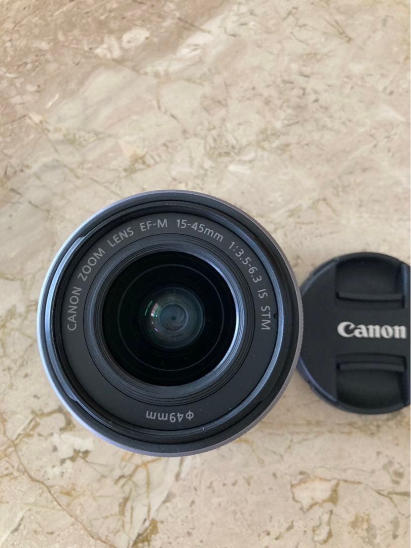 【新品未使用】Canon 標準ズームレンズ EF-M15-45mm