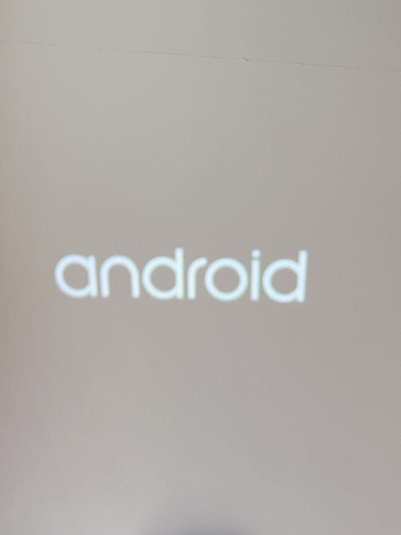 美品　モバイルプロジェクター PicoCube 300plus