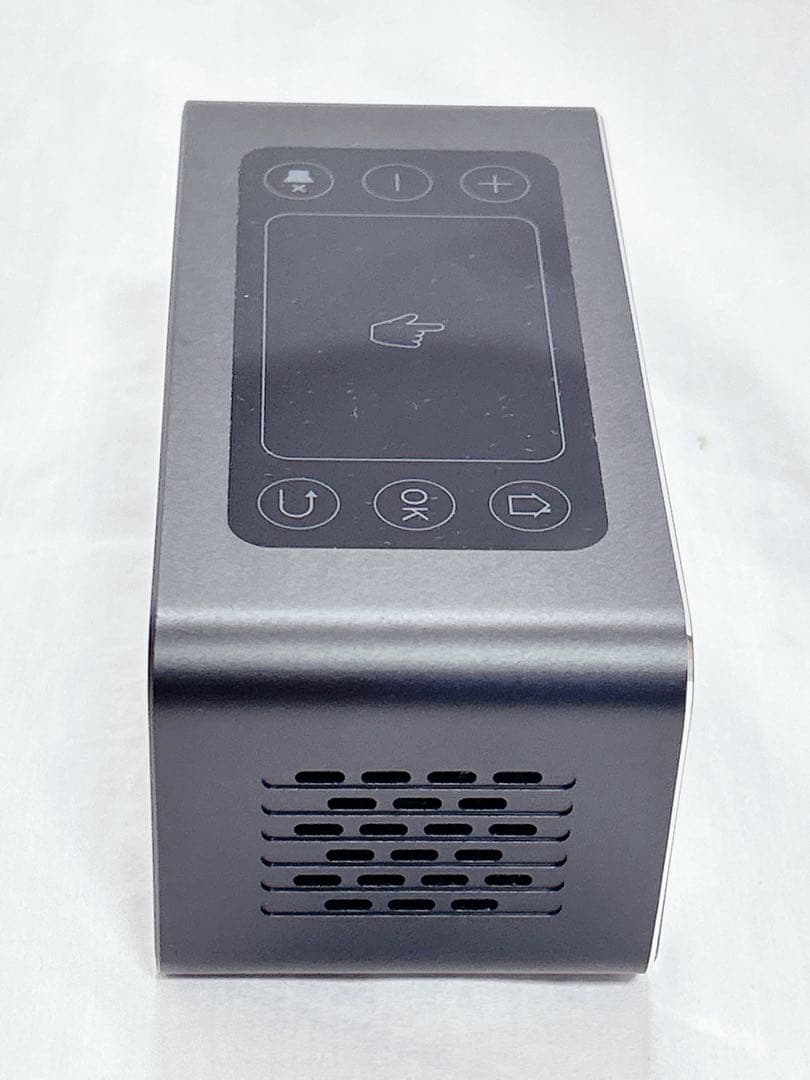 美品　モバイルプロジェクター PicoCube 300plus