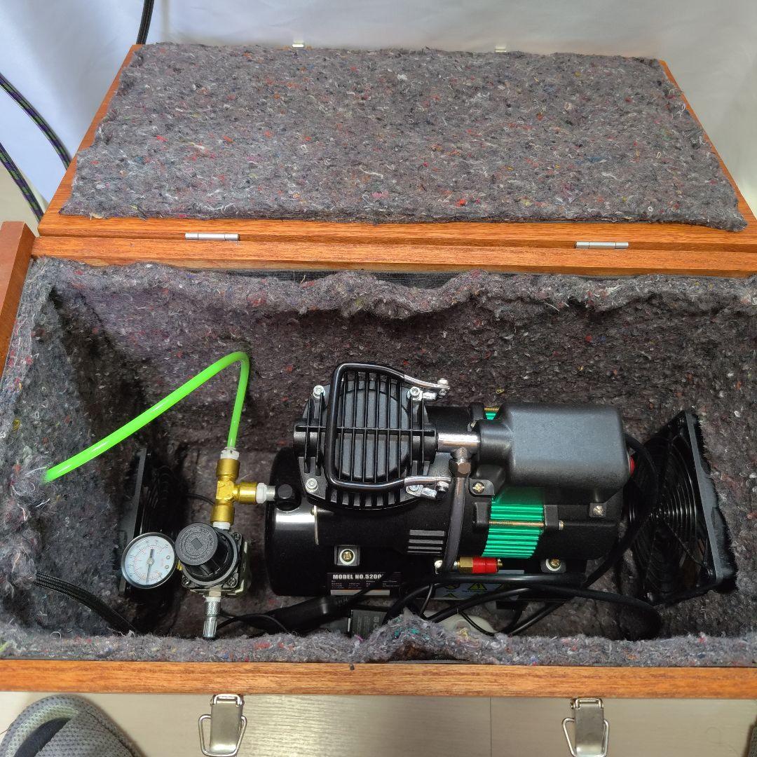 模型作成用 コンプレッサー SMCレギュレーター