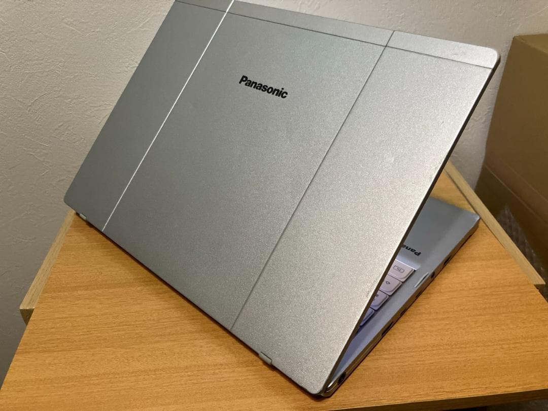 【バッテリー良好】第11世代 i5メモリ16GB⭐️Panasonc FV1