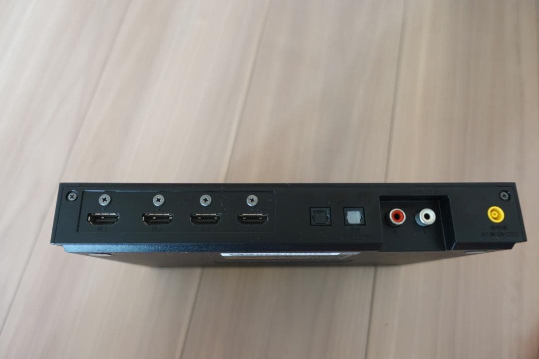 SONY　デジタルサラウンドヘッドホンシステム 　MDR-HW700DS