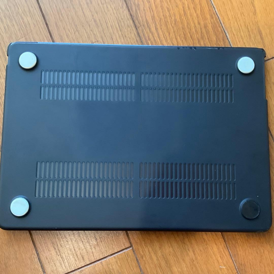 MacBook Air M2 13インチ　ミッドナイトブルー