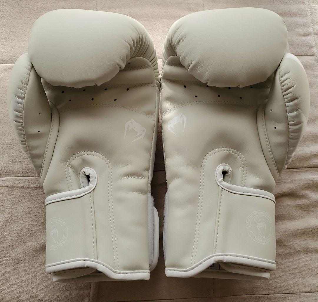 Venum ボクシンググローブ 12オンス