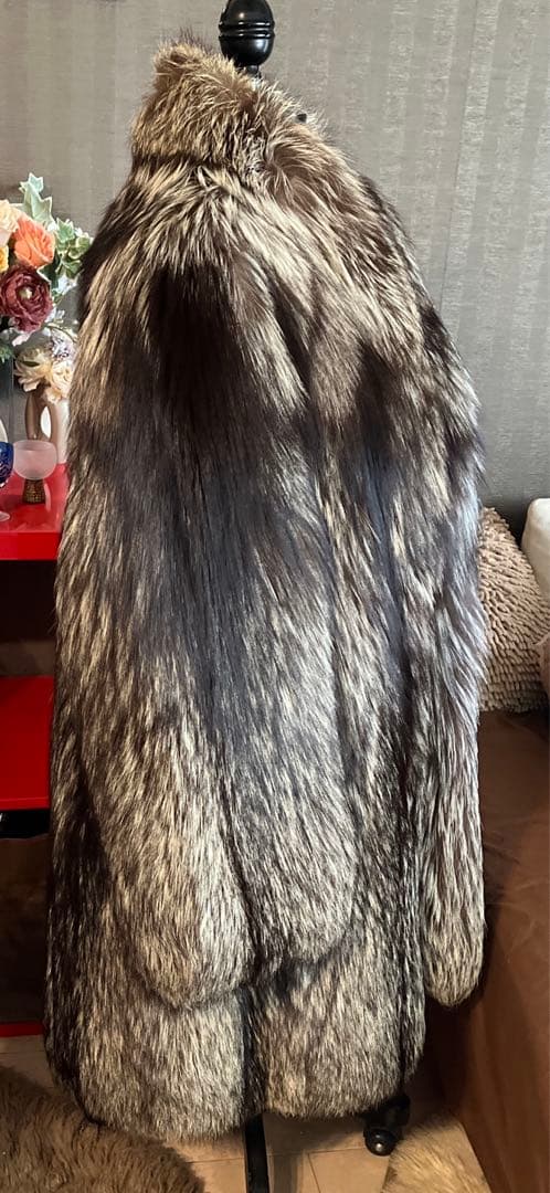 ランビン　LANVIN シルバーフォックス　リアルファーコート　SAGA FOX