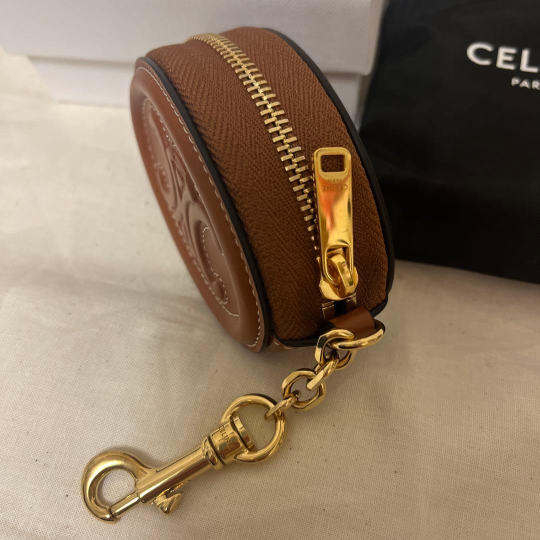 出品取下げ予定　CELINE トリオンフ キュイル パース