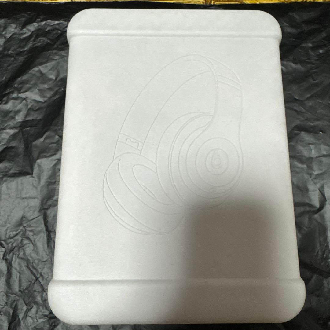 Beats Studio Pro ワイヤレスヘッドホン　ブラック