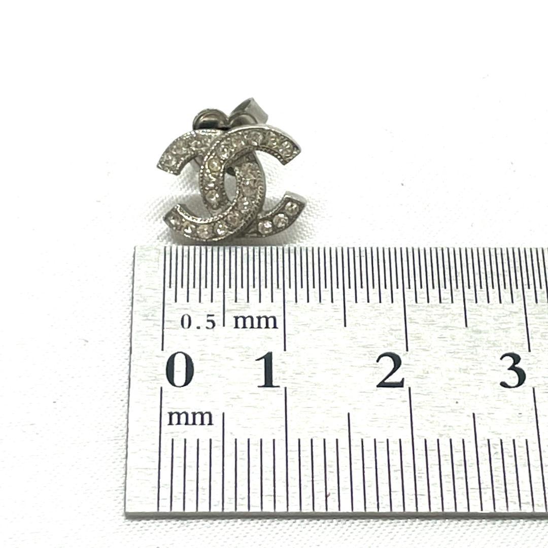 Y601-229 シャネル ココマーク ラインストーン ピアス シルバー 片耳