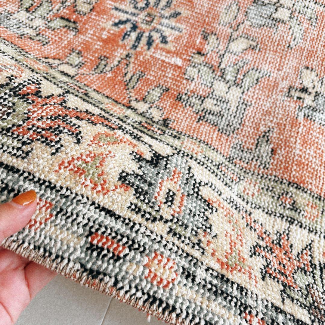 トルコ ヴィンテージラグ オレンジ ベージュ フローラル