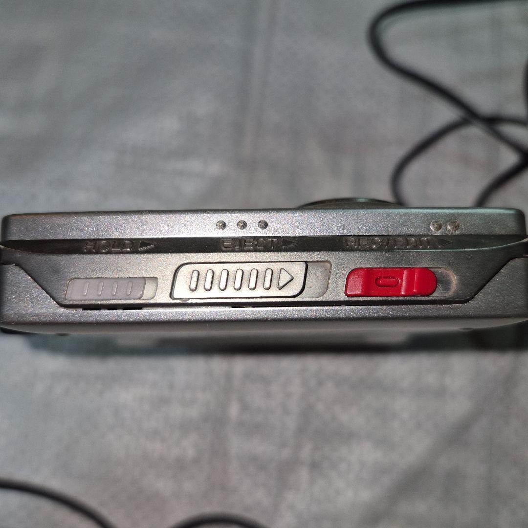 aiwa AM-F80 ポータブルMDプレーヤー