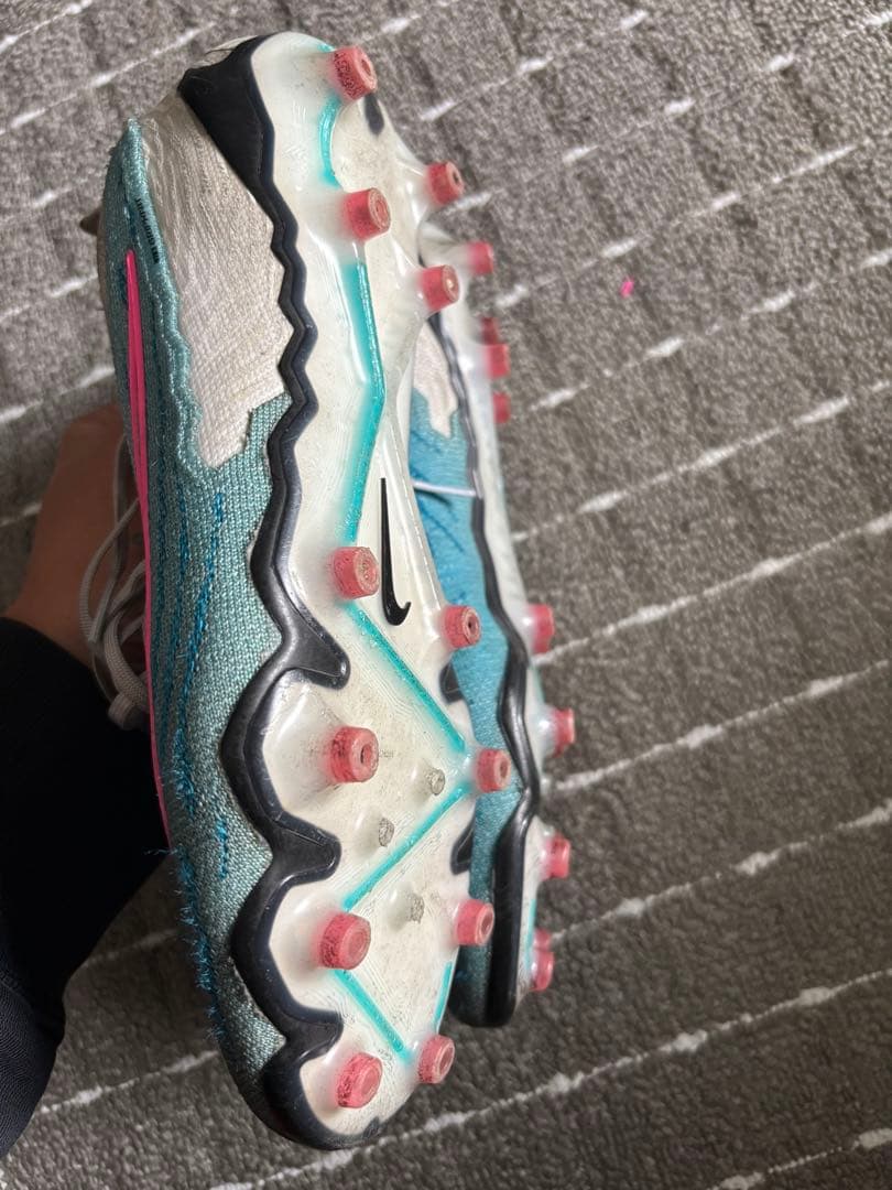 ［最終値下げ］NIKE ファントムgx ag