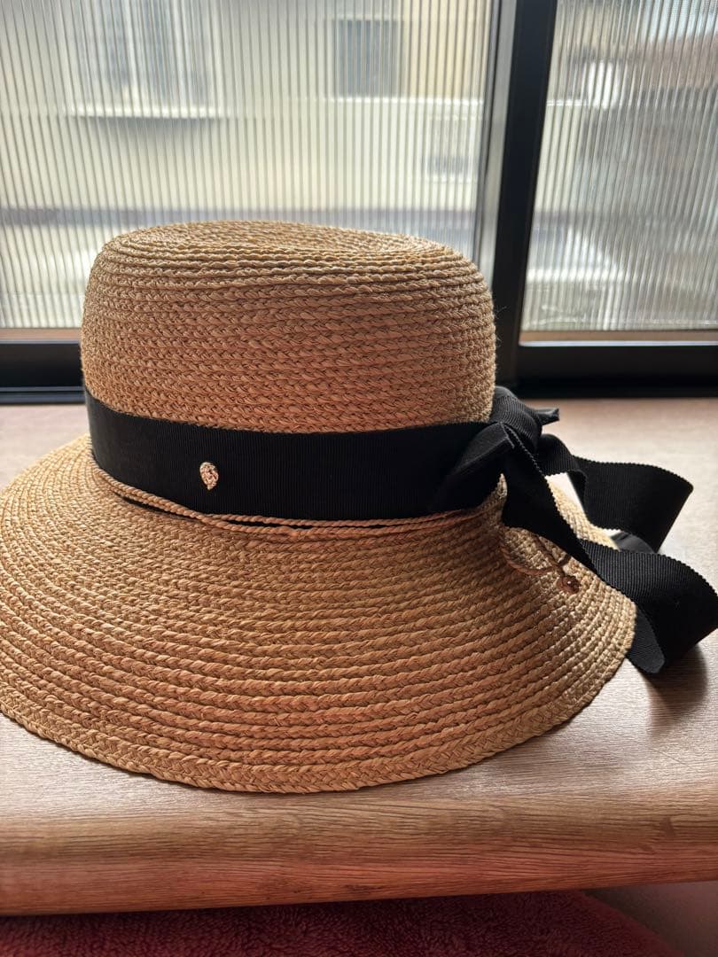 Newport SB ヘレンカミンスキー　Mサイズ