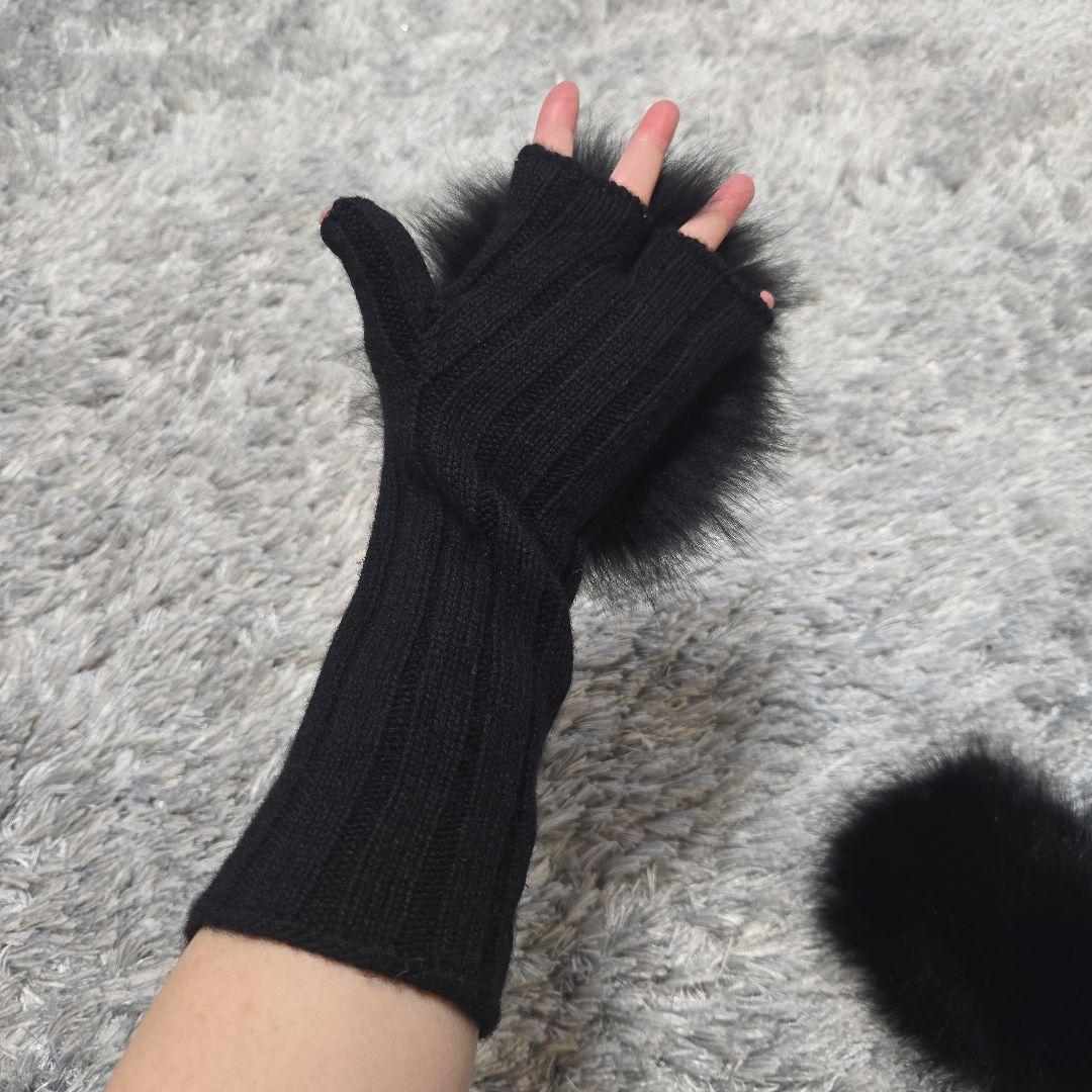 【美品】ブラックファー付きニット手袋