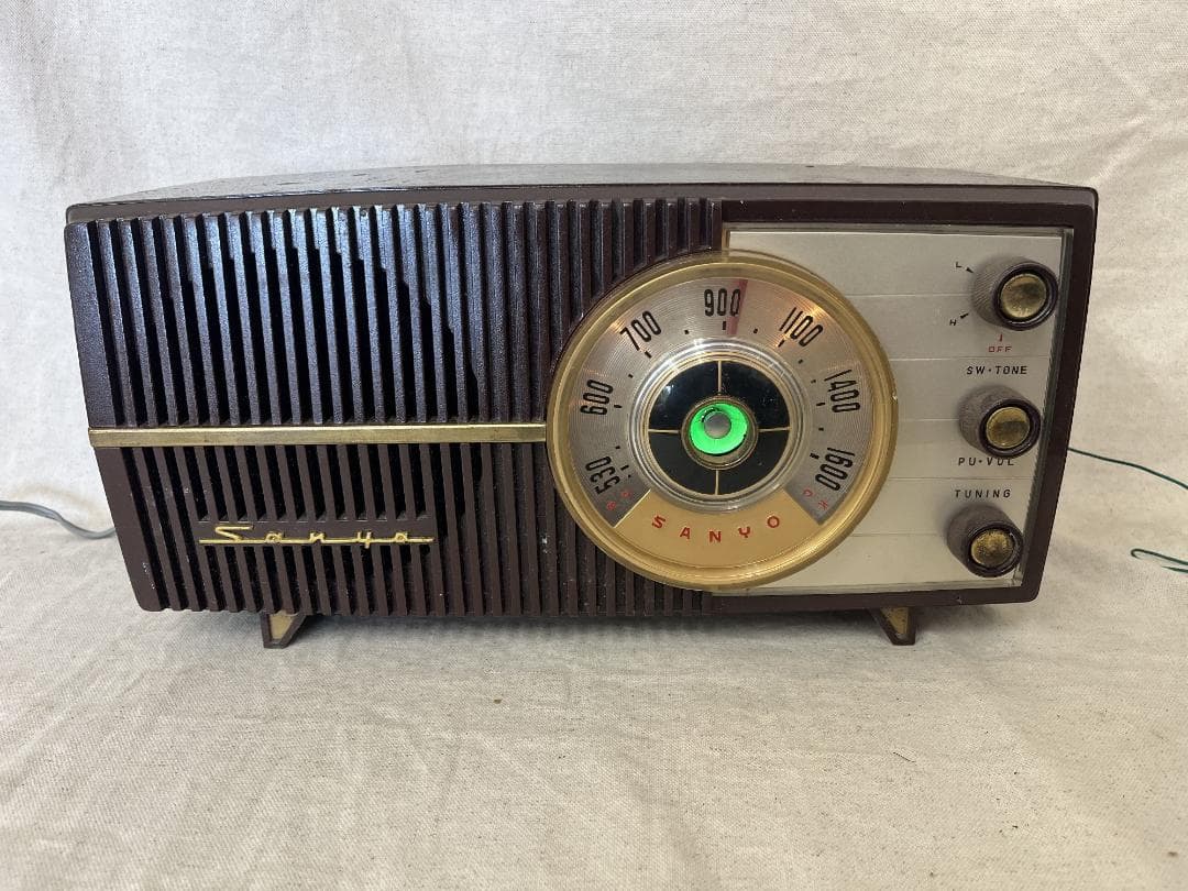 美品！【SANYO】 サンヨー真空管ラジオ SS-70 動作問題ありません