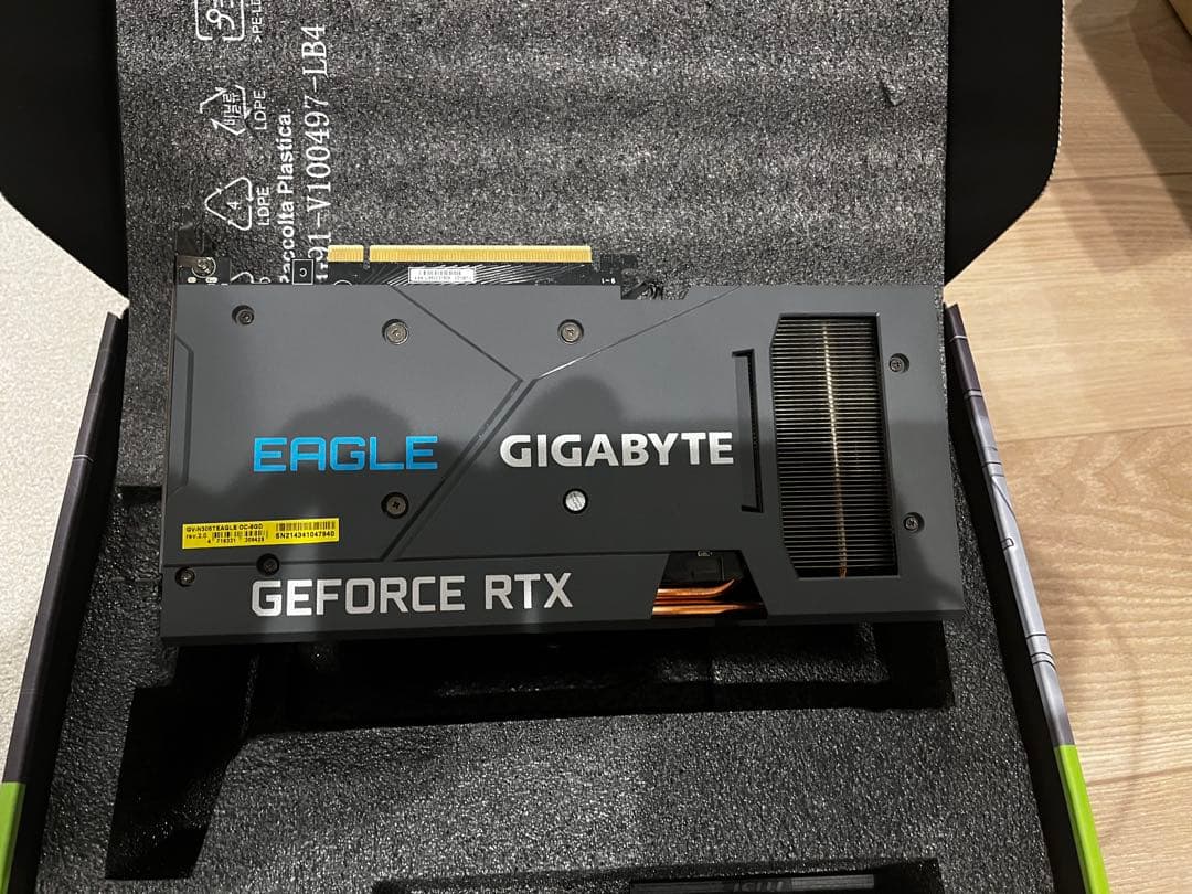 GIGABYTE GEFORCE RTX 3060tiグラフィックボード