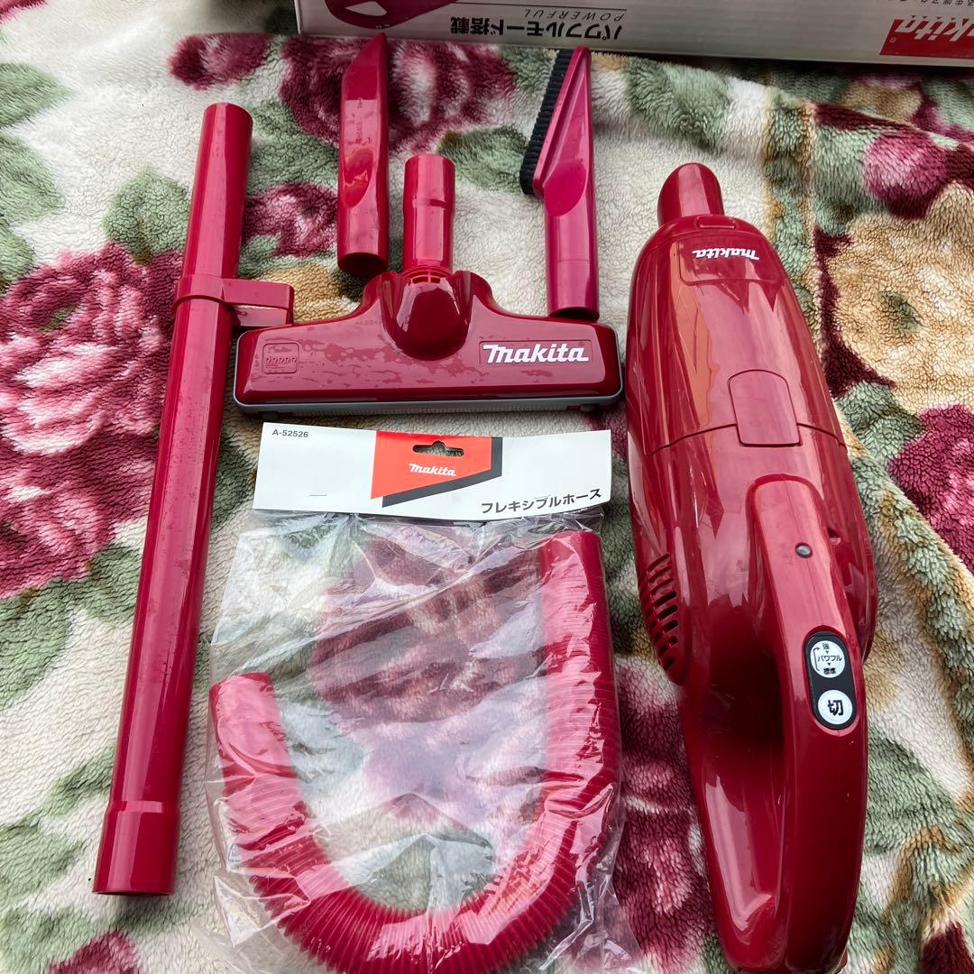 Makita 充電式クリーナー CL105DWN レッド　新品バッテリー付き