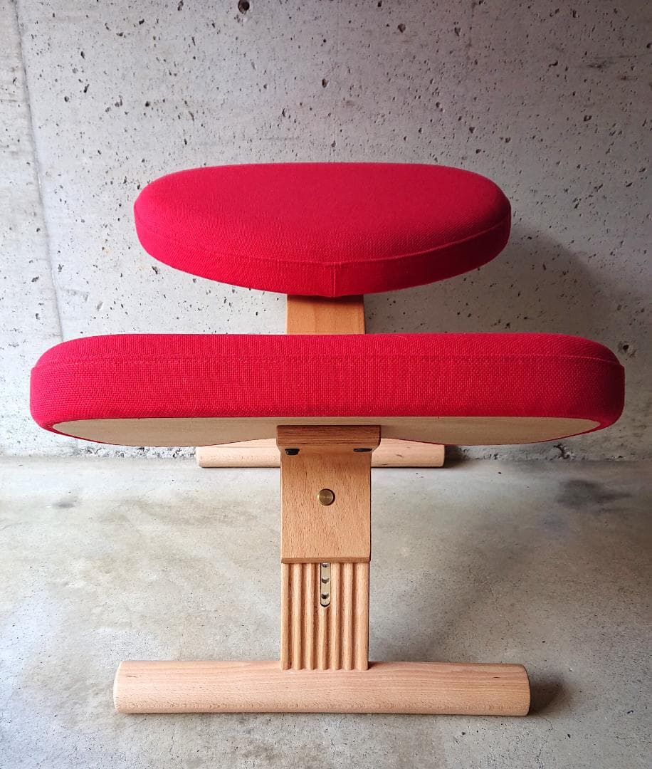 【良品】サカモトハウス バランスチェアイージー　レッド(ショートフレーム)