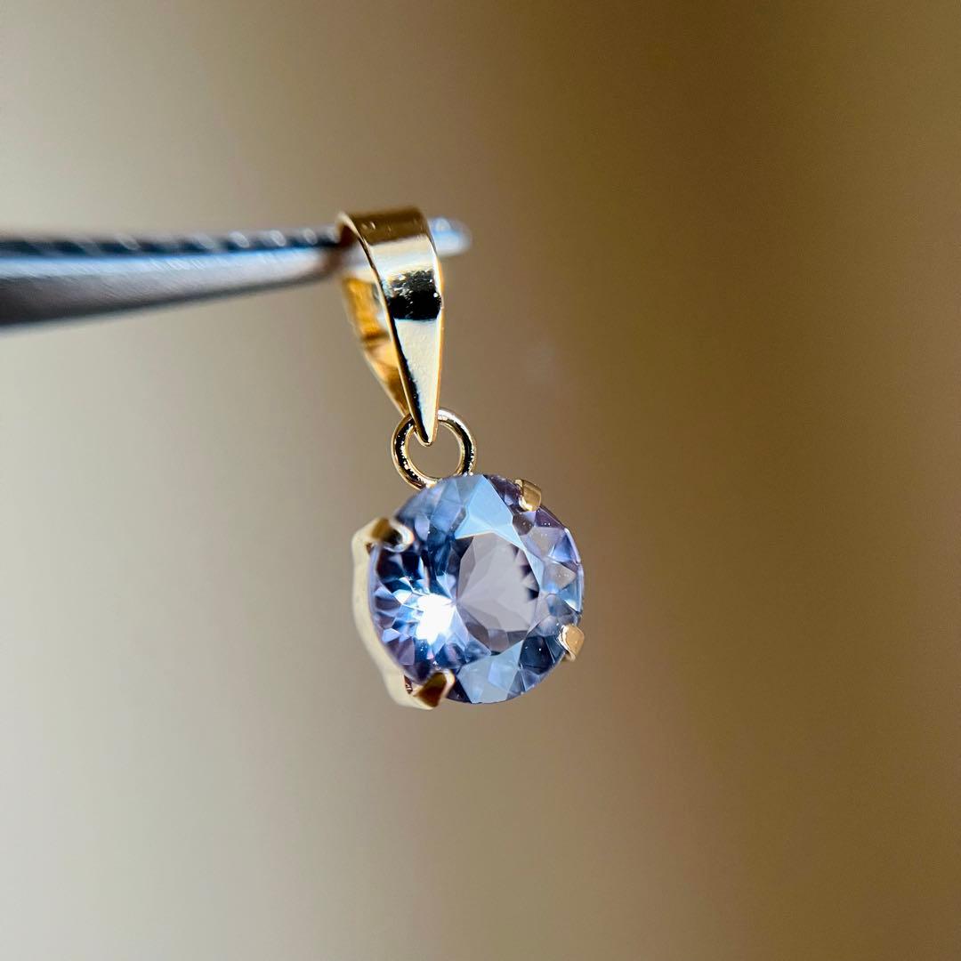 K18 天然石タンザナイト　ラウンド　ペンダントトップ　18金イエローゴールド
