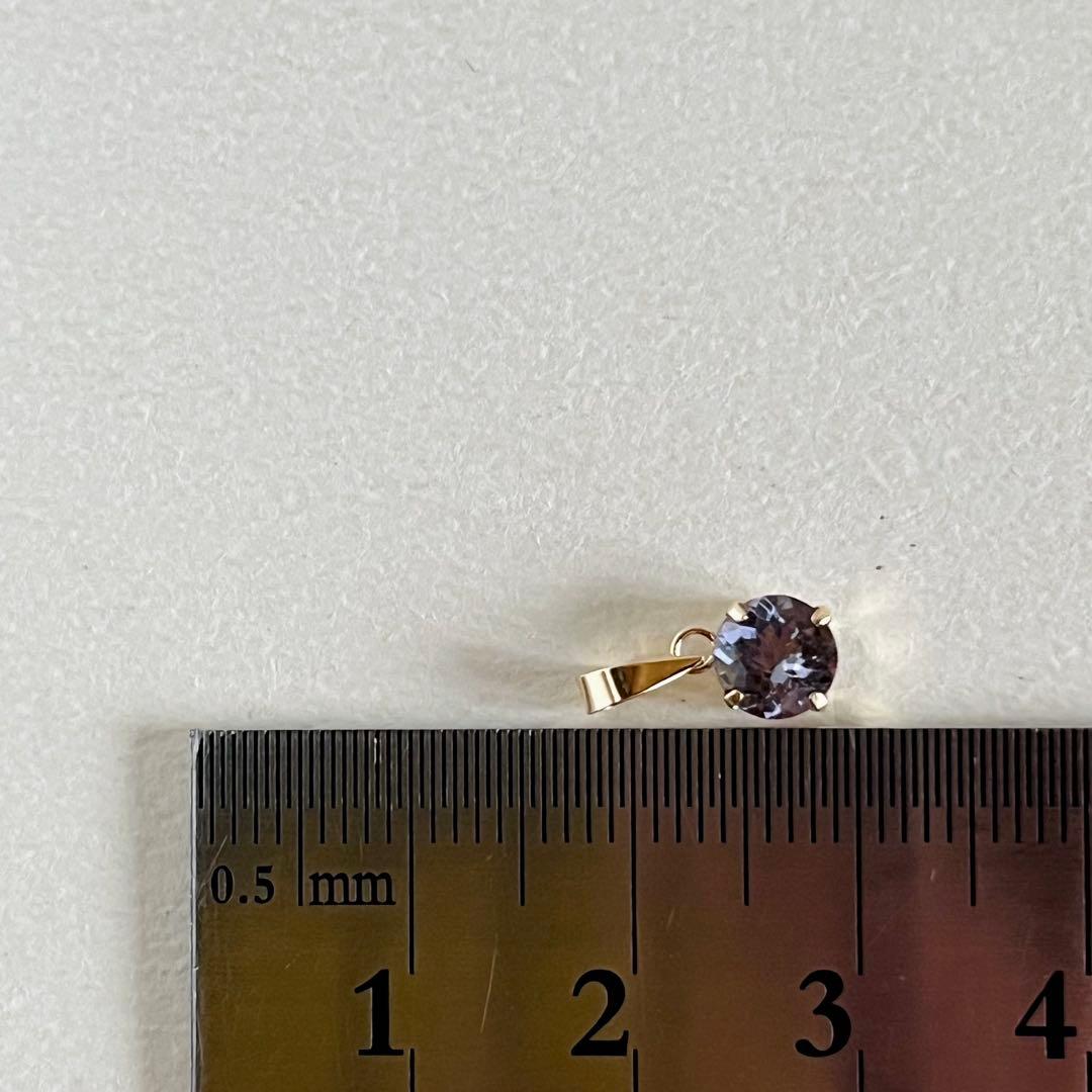 K18 天然石タンザナイト　ラウンド　ペンダントトップ　18金イエローゴールド