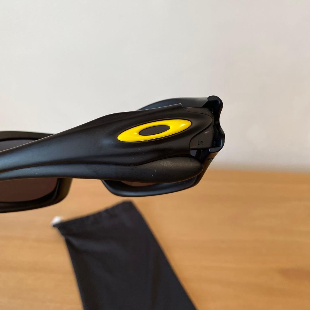 Oakley オークリー　モンスタードッグ　ビンテージ　USA製サングラス　黒