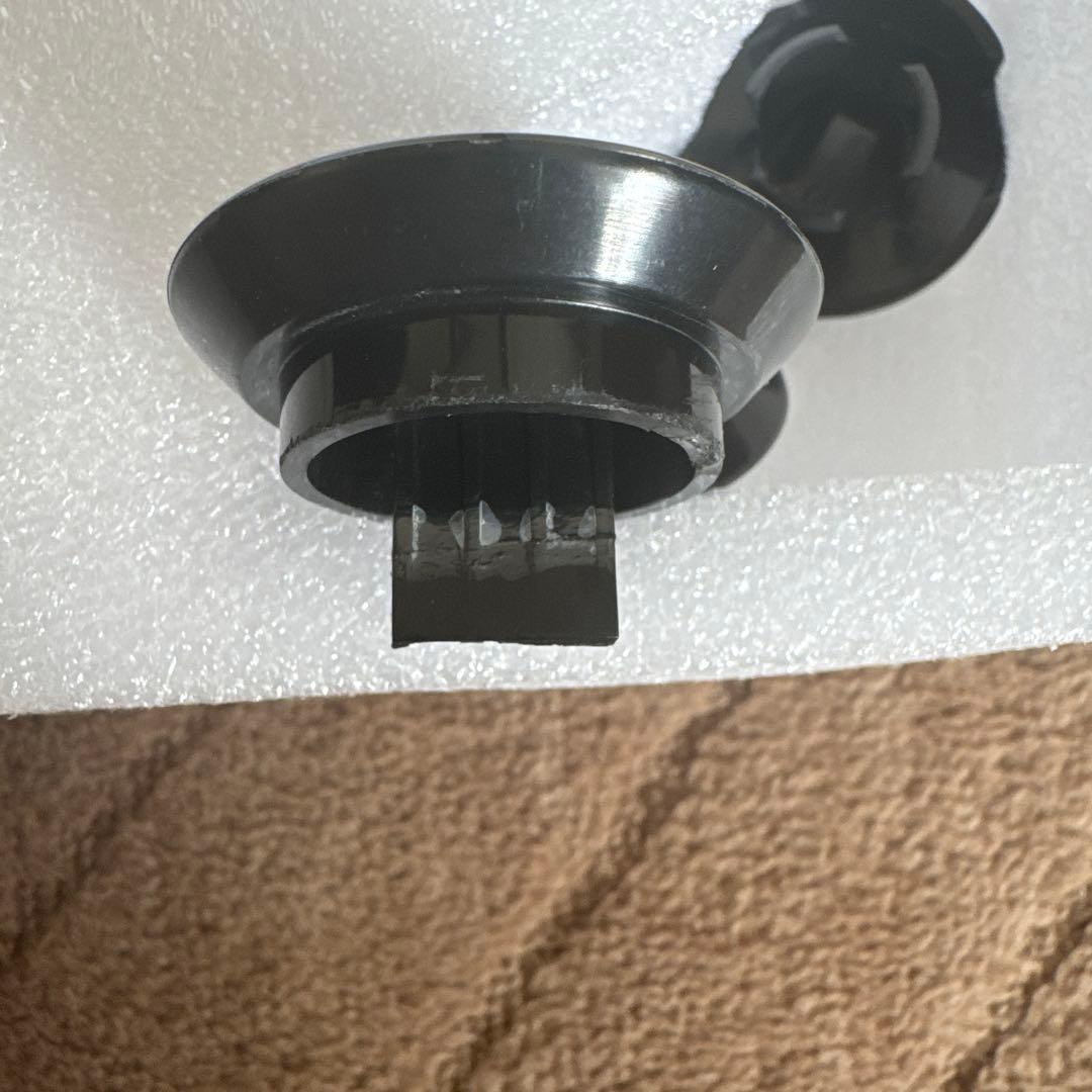 Amazonベーシック デュアルモニターアーム（エルゴトロン製）