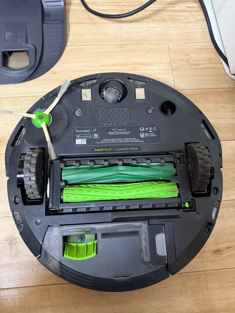 iRobot Roomba i7 ロボット掃除機本体