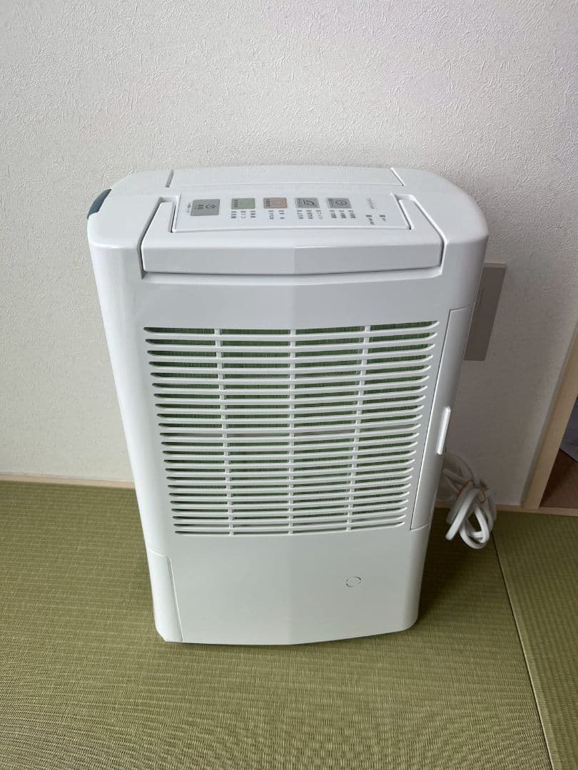 ケ*ジ様 トヨトミ デシカント式衣類乾燥除湿機 TD-Z80J