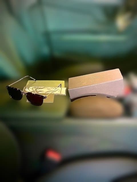 TOM FORDトムフォード サングラス 正規品 新品未使用 FT1042