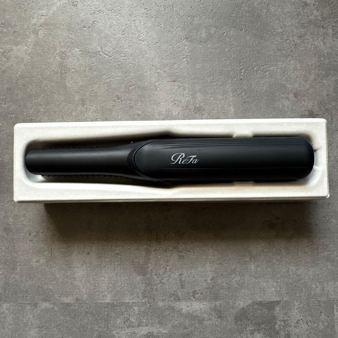 美品 リファフィンガーアイロン ST（ブラック）