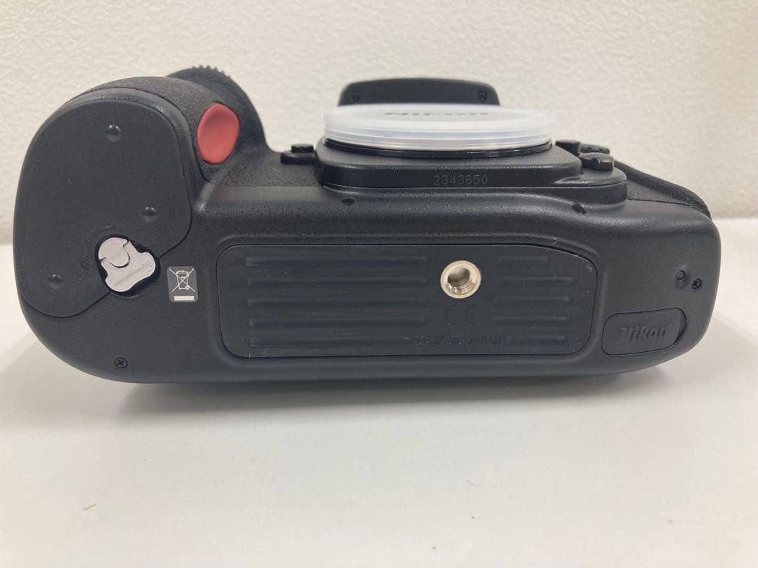 Nikon F100 カメラ