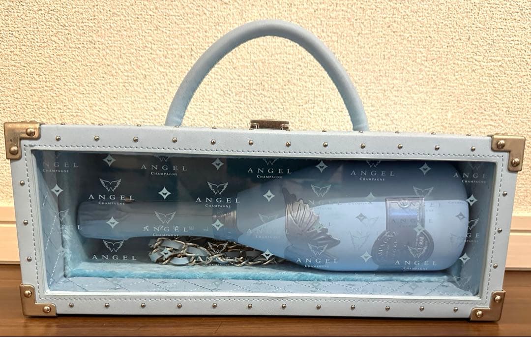 エンジェル シャンパン ドゥミセック ブルー 箱入り　未開栓