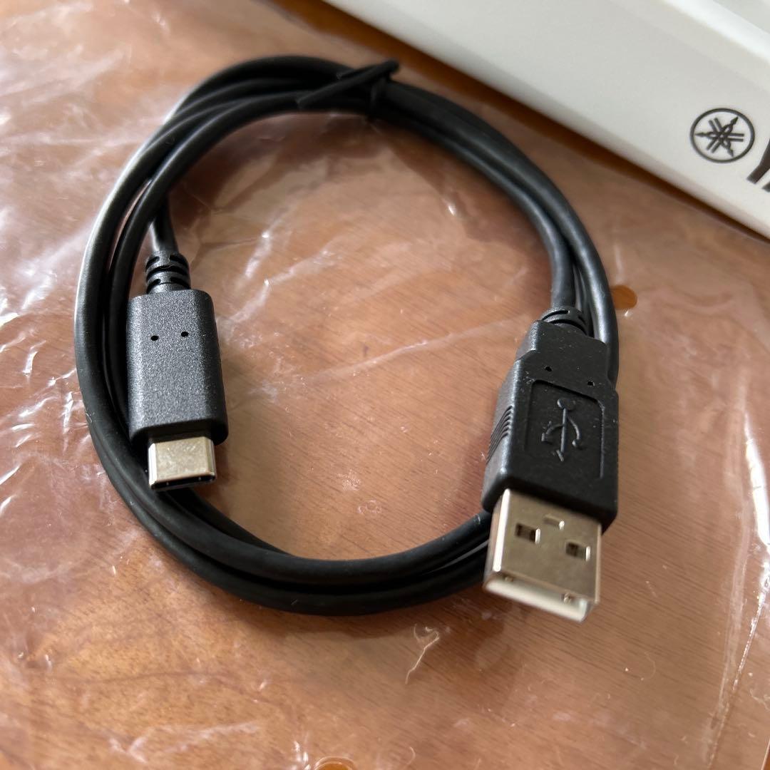 YAMAHA オーディオインターフェイス　AG06MK2 W