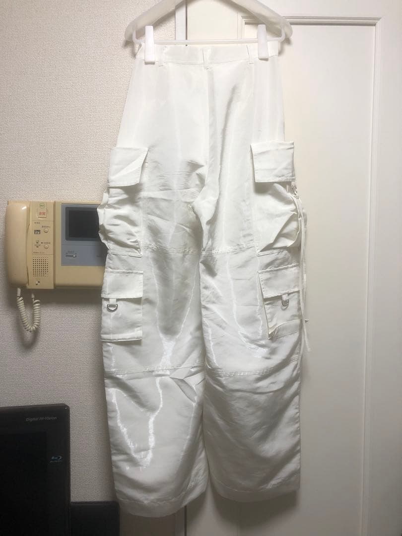 メゾンスペシャル サテン カーゴ パンツ