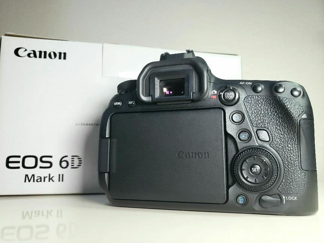 Canon EOS 6D Mark Ⅱ　元箱あり