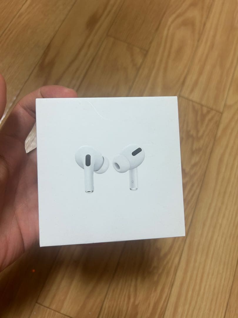 AirPods Pro 第1世代：MWP22J/A