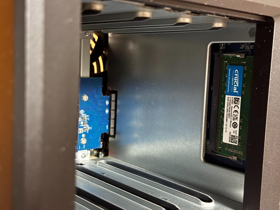 Synology DS423+（RAM増設済・合計6GB）本体のみ・HDDなし