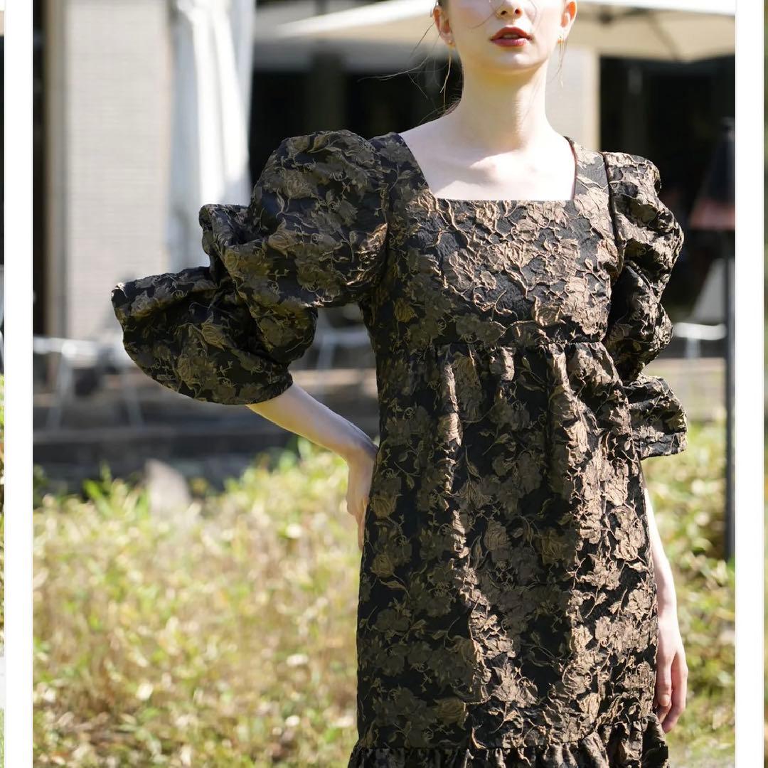 【美品】Acka パフスリーブ ロングワンピース ブラック 花柄 1サイズ