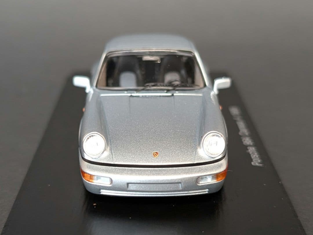 スパーク 1/43 Porsche 964 カレラ 4 1989
