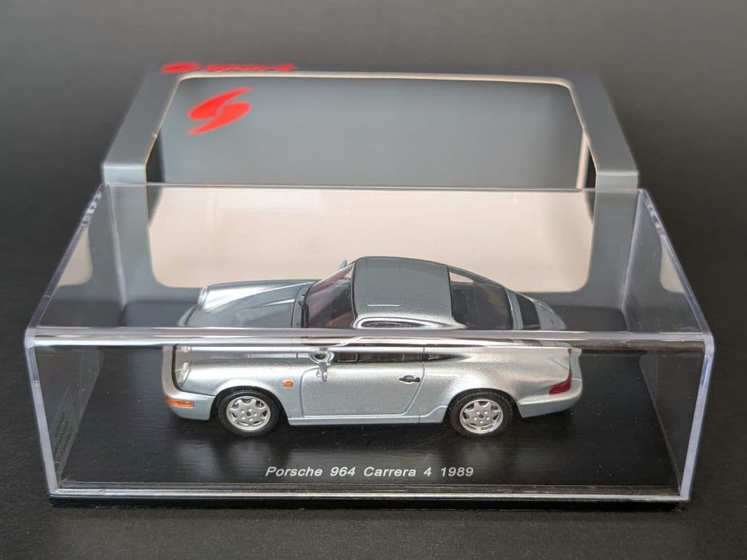 スパーク 1/43 Porsche 964 カレラ 4 1989